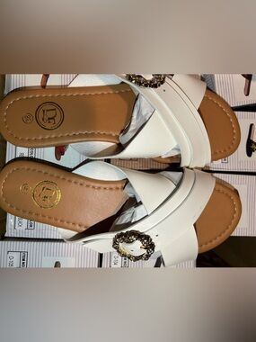 Women’s Slide Sandals Size 8 – 3 for $50 Deal 🔥